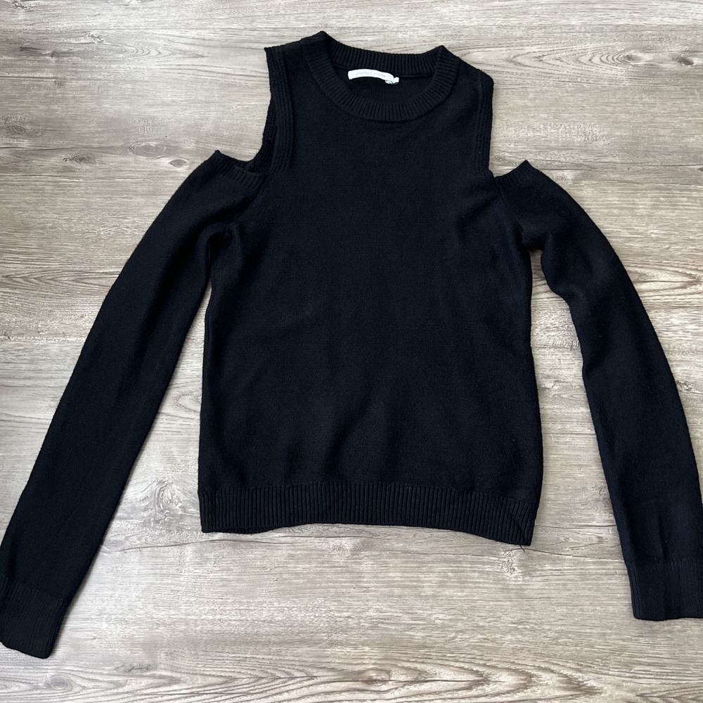Stitches & Stripes Cold Shoulder Sweater Womens L Black Slim Fit Knit Edgy